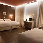 Eco Center 호텔 3*