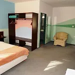 Eco Center 호텔 3*