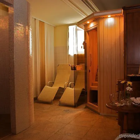 Eco Center 호텔 포스토이나