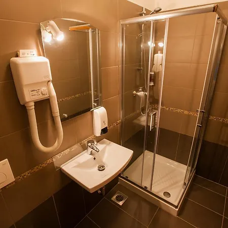 Eco Center Hotel