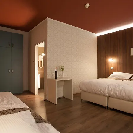 Eco Center 3*