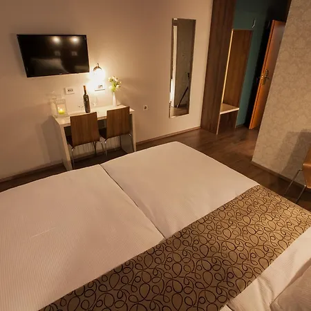 Hotel Eco Center Postojna