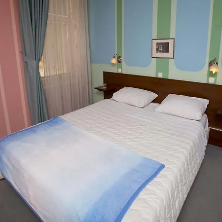 Hotel Eco Center