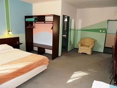 Eco Center Ξενοδοχείο 3*