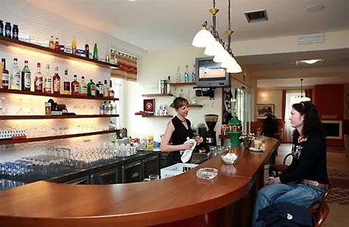 Hotell Eco Center 3*