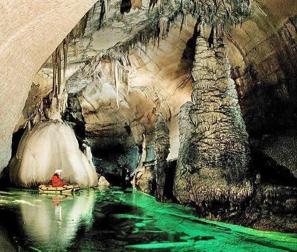 Eco Center 3* Postumia